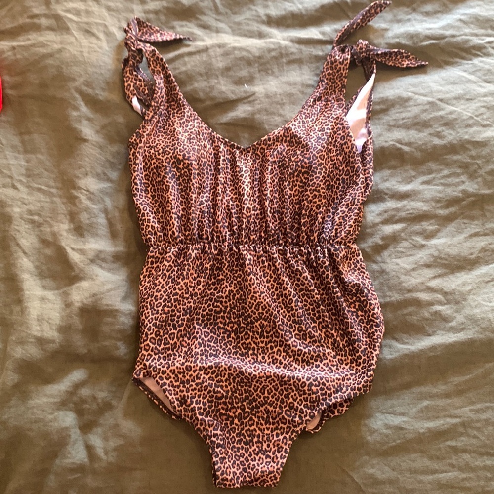 Rare Kortni Jeane Leopard Print Swimsuit Small